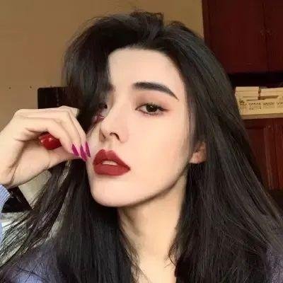 艾莲娜与阿瓦拉王国之谜